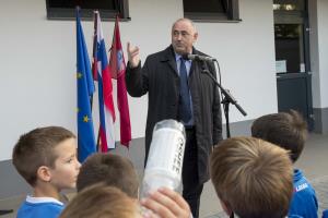 021Otvortev sportnega objekta, Foto atelje Postojna